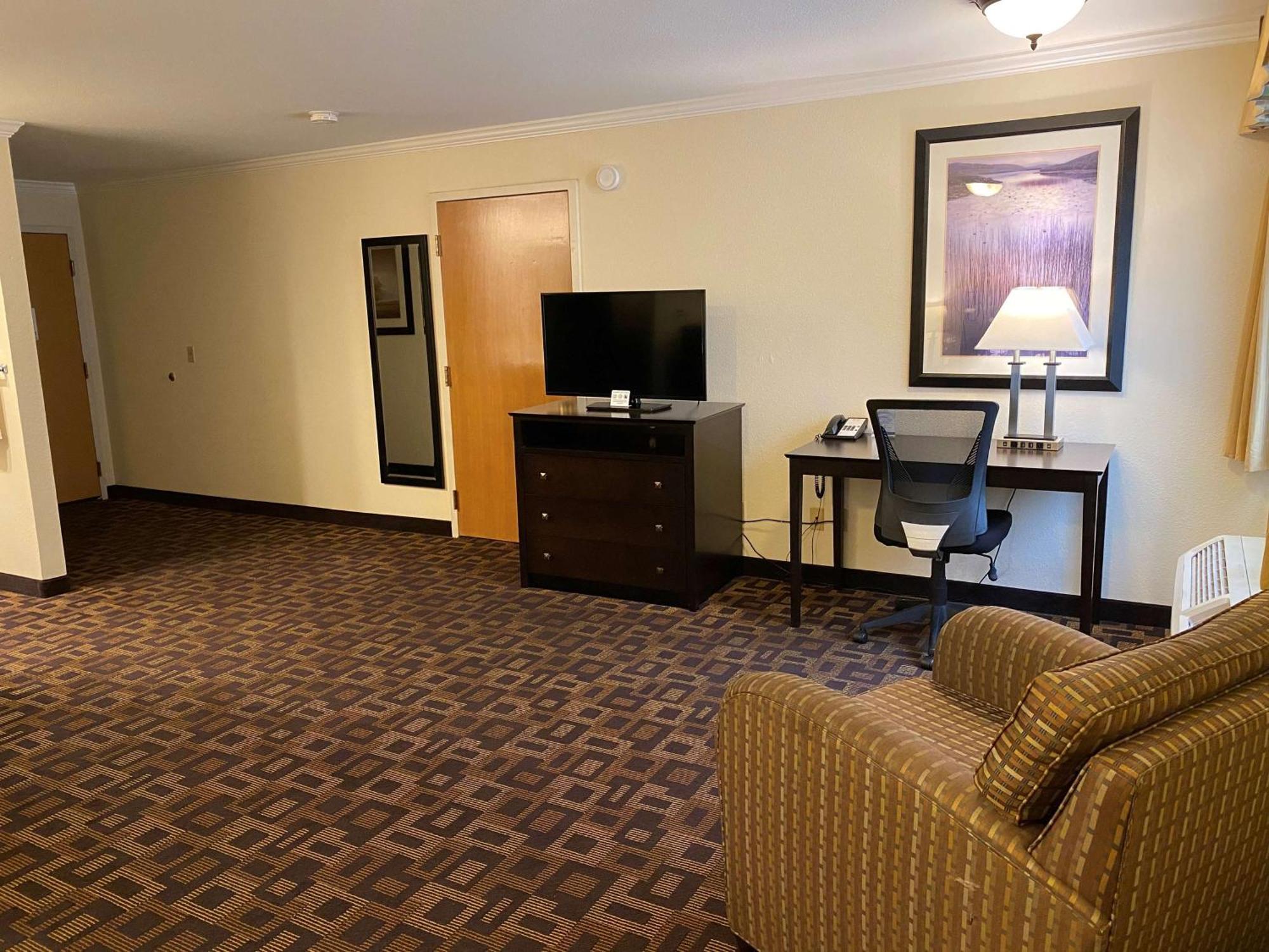 Best Western PLUS Inn of Hayward Exterior foto